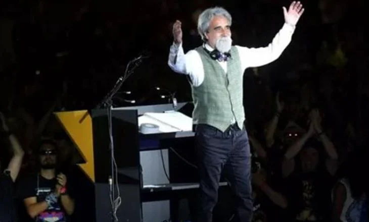 Shuhet Giuseppe Vessiccio! Legjenda e muzikës italiane që drejtoi orkestrën e Sanremos për 30 vjet