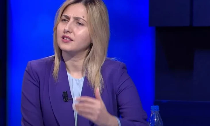 Si do të protestojë PD? Zhupa zbulon detaje: Në formën më tradicionale të dhënies së mikrofonit