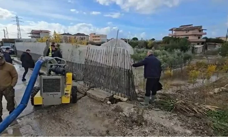 Situata nga përmbytjet në Novoselë, ushtria ndërhyn për largimin e ujit dhe evakuimin e banorëve