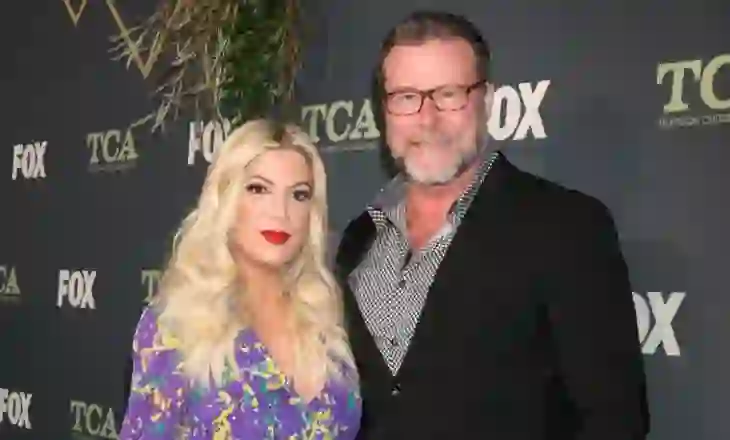 Skandali i borxheve: Tori Spelling dhe ish-bashkëshorti i saj detyrohen nga kreditë e papaguara