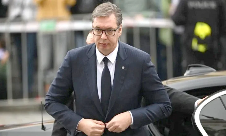 Skandali në Serbi, Vuçiç dhe i vëllai nën akuza për korrupsion