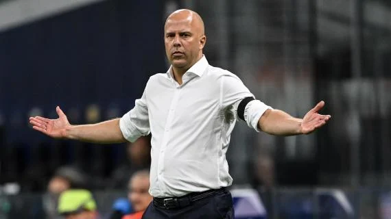 Slot: Nuk jam ndjerë kurrë i kërcënuar nga klubi, jam këtu për të qëndruar gjatë