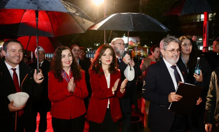 Sofra e Pavarësisë, Spiropali me Presidenten Osmani: Shkodra shtëpia juaj, simbol i pathyeshëm i unitetit kombëtar