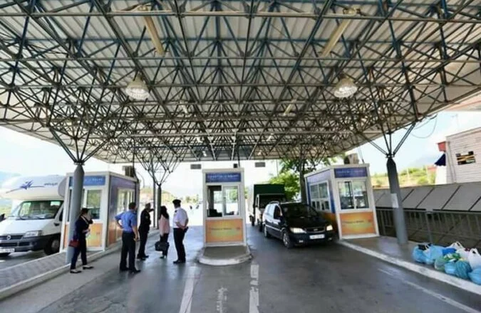 Sot bllokohet Kakavijë-Janinë/ Policia Kufitare, jep njoftimin: Aksi i pakalueshëm nga ora 18:00 deri në 22:00