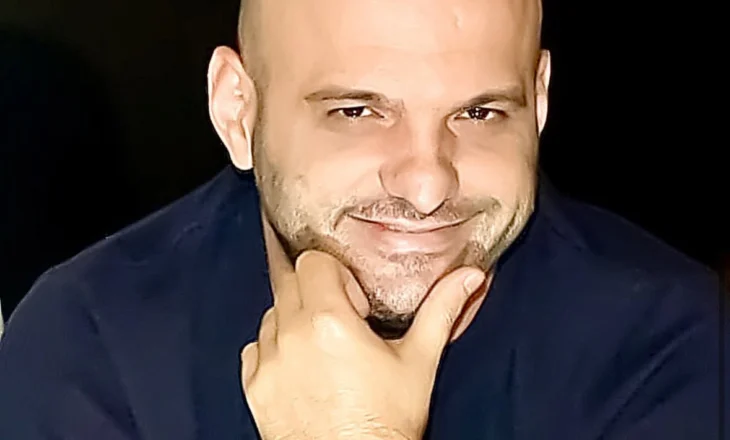 Sot shënohen 11 vite pa Dr. Florin, një nga zërat më ikonë të muzikës shqiptare