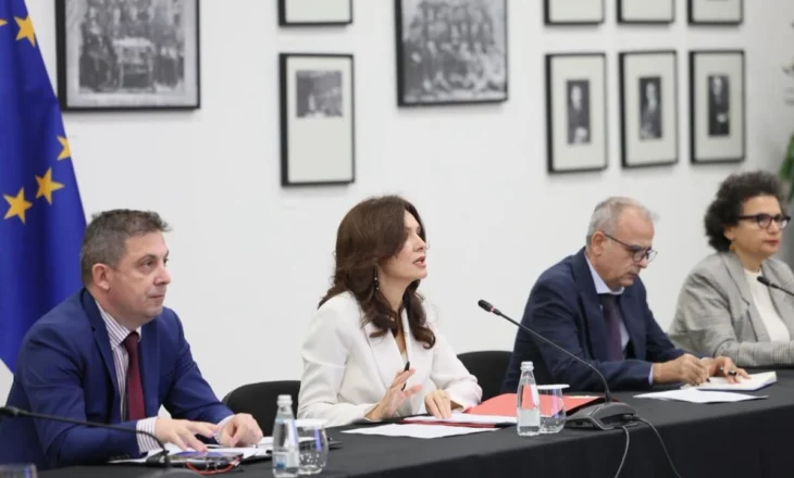 Spiropali me 27 ambasadorët shqiptarë në vendet e BE: Një fazë e re bashkëveprimi për ofensivën diplomatike të Integrimit