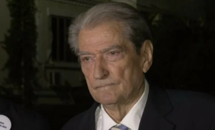 Sulmet ndaj Gonzatos, tërhiqet Berisha: Nëse ambasadori i quan fyerje, i kërkoj falje!