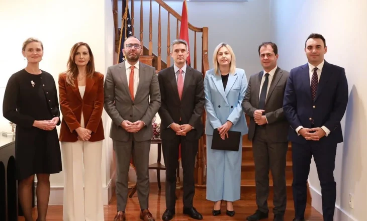 Takimi me zyrtarin e DASH, Bardhi: Shqipëria ka nevojë reale për luftë kundër krimit