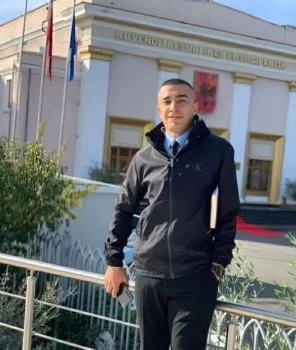 ‘Tako komisar Brashën’, 20-vjeçari përdorte email të rremë në emër të Prodës (DETAJE)