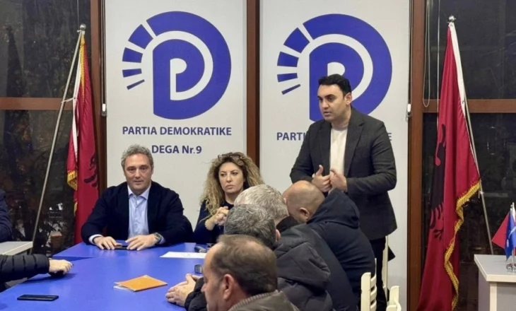 Të hënën e 1 dhjetorit foltorja e radhës e opozitës para kryeministrisë, Këlliçi takim me drejtuesit PD në degën 9: Të vijojmë qëndresën