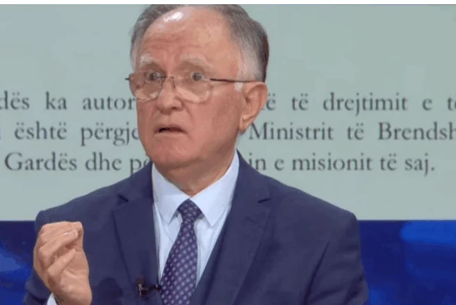 “Të hetohet bashkëpunimi i zyrtarëve me Gardën”/Ish-ministri i Brendshëm për 21 Janarin: Pse Berisha dhe Basha s’ndalën të shtënat?