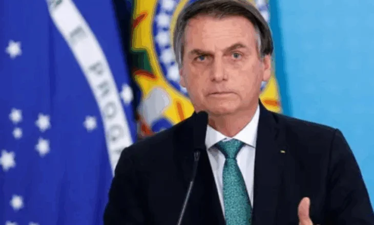 Tentoi të manipulojë byzylykun elektronik, arrestohet ish-Presidenti i Brazilit