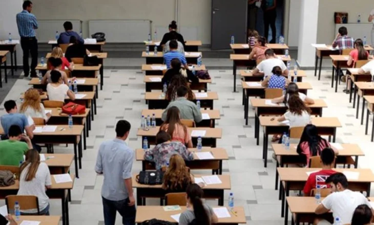 Testimi i PISA: 60% e të rinjve shqiptarë analfabetë funksionalë