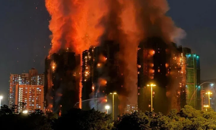 Thellohet bilanci i viktimave në gradaçelën e Hong Kong-ut/ Humbin jetën 36 persona, 297 raportohen të zhdukur (VIDEO)