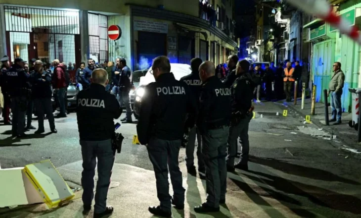 Tragjike në Napoli/ 19-vjeçari vritet pasi qëllohet me plumb në kokë, dyshimet e para