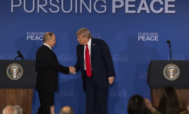 Trump dhe Putin “plan të fshehtë” për Ukrainën, çfarë po kurdisin fuqitë e mëdha?