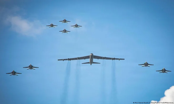 Trump paralajmëron kundër fluturimeve mbi hapësirën ajrore të Venezuelës