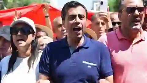 Tunizia dënon me burg dhjetëra figura të opozitës