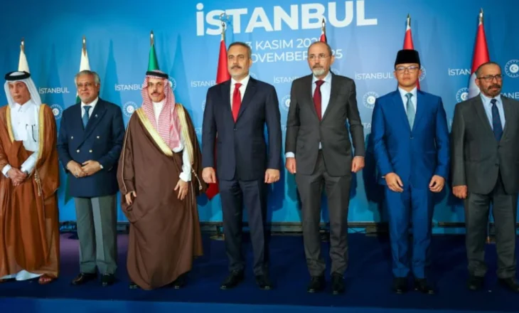 Turqia takim me vendet myslimane për Gazën, në fokus krijimi i një force ndërkombëtare për mbikëqyrjen e armëpushimit