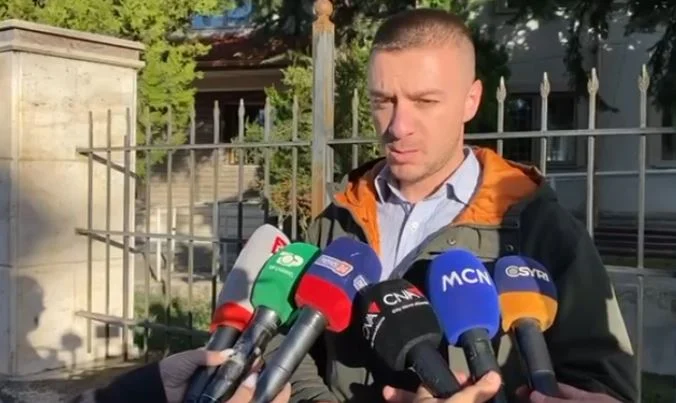 U arrestua pas konfliktit me këshilltarin e bashkisë, Muçllari reagon pas daljes nga burgu: Ishin ditë shumë të..