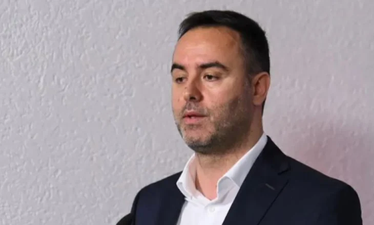 U mandatua për formimin e Qeverisë së Kosovës, analiza e DW: Sa shans do të ketë Glauk Konjufca?