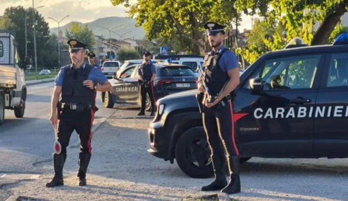 U rikthye në Itali për të takuar familjarët, arrestohet shqiptari! Ishte dëbuar dy vite më parë