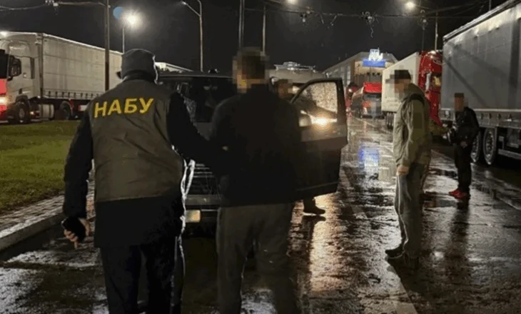 Ukraina akuzon shtatë persona për një skandal korrupsioni me vlerë 100 milionë dollarë