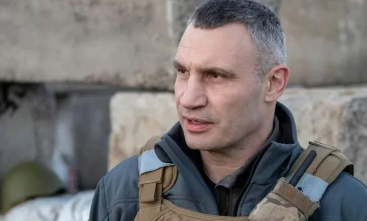 Ukraina në krizë për ushtarë, kryebashkiaku i Kievit, Vladimir Klitschko: Të ulet mosha e rekrutimit në 22 vjeç