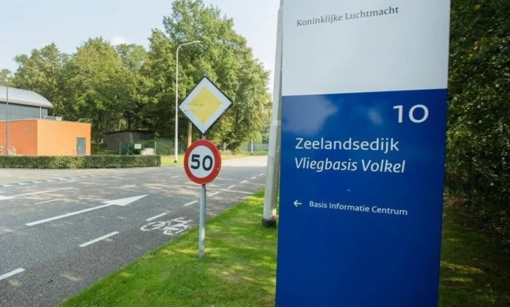 Ushtria holandeze hap zjarr ndaj dronëve që fluturojnë mbi bazën e Forcave Ajrore