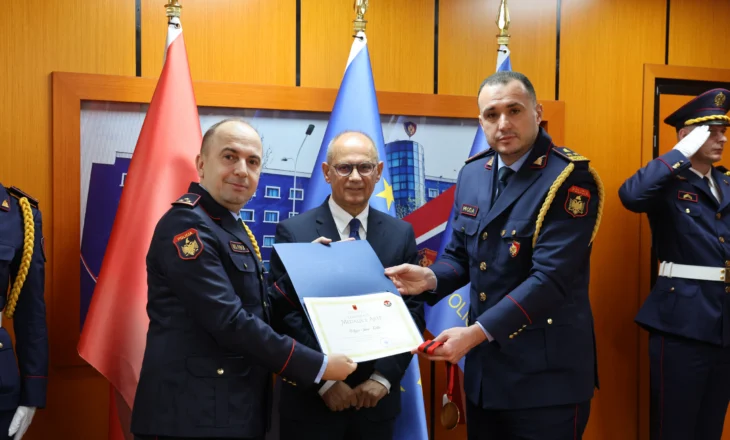 UT vlerëson me Medalje Ari dhe Argjendi dy drejtues të Policisë së Shtetit