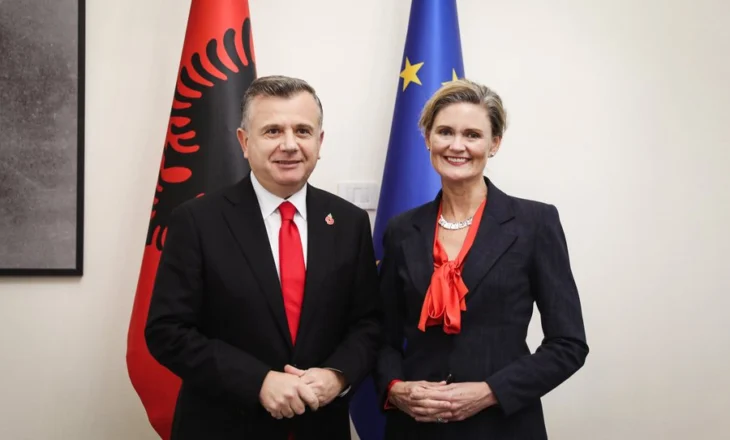 VanHorn takohet me Ballën dhe Bardhin, çfarë diskutuan