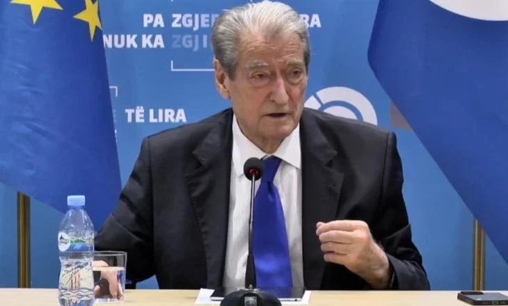 Veliaj rikthehet në detyrë, Berisha flet pas publikimit të lajmit: Kushtetuesja zbatoi ligjin, “palosi” Ramën e Begajn..