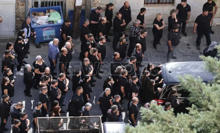 ‘Vendeta’ në Kretë që ktheu fshatin si arenë lufte, kryhet sot ceremonia mortore e 39-vjeçarit, policia blindon të gjithë zonën