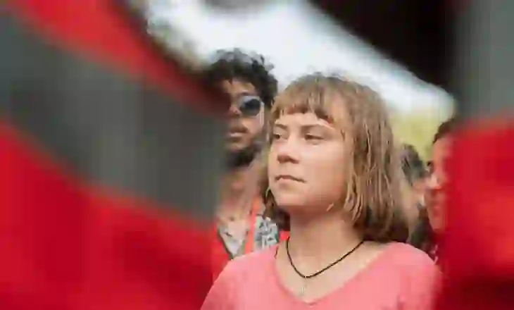 Venecia i mbyll dyert Greta Thunberg, aktivistja gjobitet dhe ndalohet të hyjë