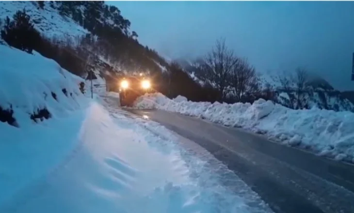 Vermoshi pa energji elektrike, reshjet e dëborës shkaktojnë probleme në qarkun e Shkodrës