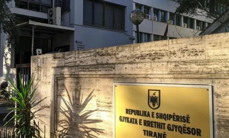 Vetëm kallëzimi i Sinës në dosje, lirohen nga qelia Jeton Lamin e Florin Domi për gjobën 500 mijë €. Në burg vetëm Mezhika, Lami në kërkim