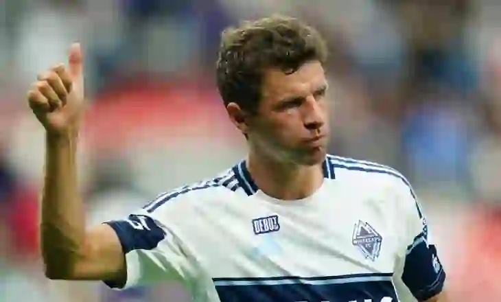 Vetëm prej 6 muajsh në Kanada, Thomas Muller zyrtarizon të ardhmen e tij