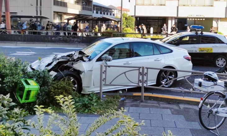 VIDEO/ Makina përplas këmbësorët në Tokio, një i vdekur dhe të paktën dhjetë  të plagosur