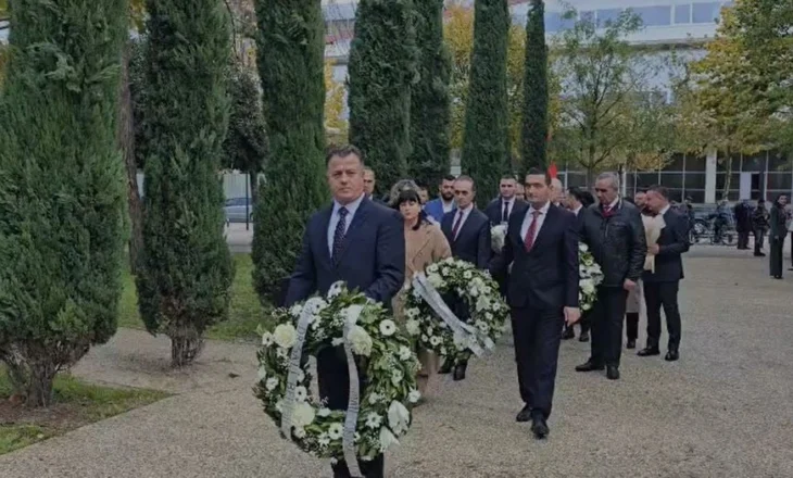 VIDEO/ Noka në Vlorë për Festën e Pavarësisë, lapsus gjatë urimit: Sot dita kur Skënderbeu…  