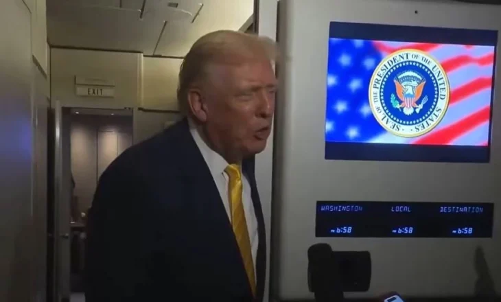 VIDEO/ Presidenti i SHBA ndez polemika, Trump fyen gazetaren: Rri urtë derrkuce trashaluqe 