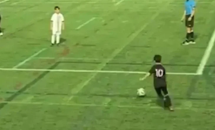 Video/ Vetëm 7 vjeç, shihni supergolin e djalit të Leo Messit nga goditja e dënimit