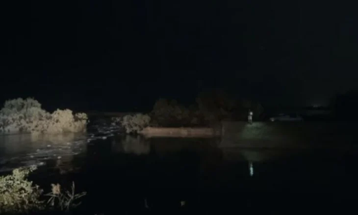 Vijon operacioni për mbylljen e argjinaturës në lagunën e Vainit