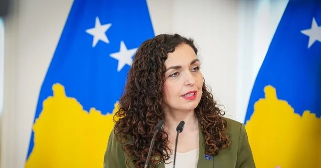 Vjosa Osmani mandaton Glauk Konjufcën për formimin e qeverisë në Kosovë