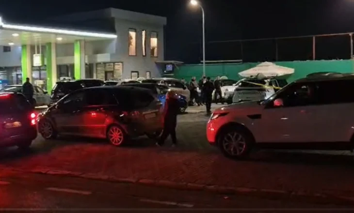 Vrasja e biznesmenit në Elbasan: Momenti kur familjarët mbërrijnë në vendngjarje