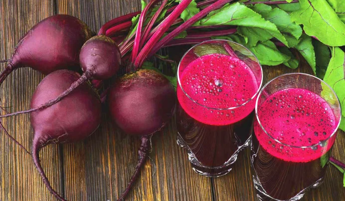 Zbuloni benefitet e konsumit të lëngut të panxharit