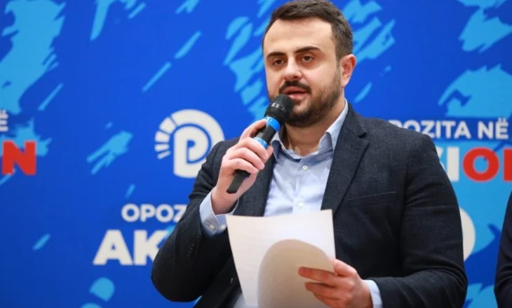 “Zgjedhjet e 11 Majit u blenë”, Xhaferri sulmon Kos: E vetmja garë e barabartë ishte ajo mes bandave dhe qeverisë