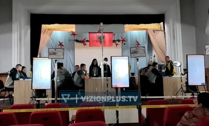 Zgjedhjet në Tepelenë/ Numërohen kutitë e votimit në Sinanaj dhe Nivicë, kryeson bindshëm kandidati socialist