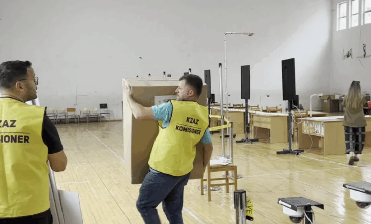 Zgjedhjete  pjesshme lokale, nis shpërndarja e materialeve të votimit në Vlorë