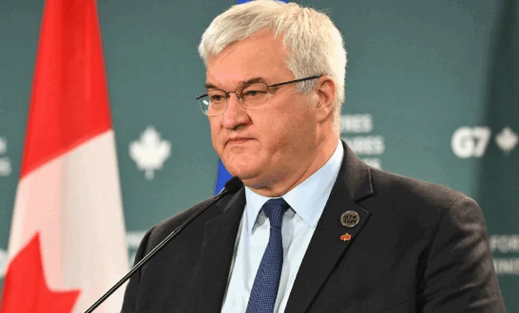 “Zhbllokoni asetet e ngrira ruse”- Ukraina kërkesë BE: Na duhet një kredi për luftën kundër Rusisë