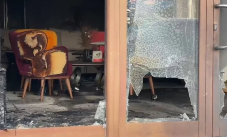 Zjarr i qëllimshëm në një mobilieri në Vlorë, digjet kati i parë i objektit/ Pronari i biznesit: Hera e dytë që ndodh, s’kam asnjë konflikt me askënd